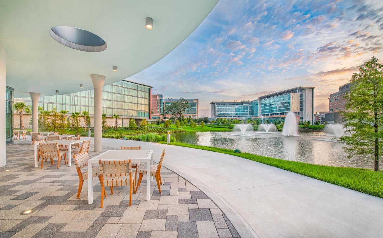 Hotel Eleo At The University Of Florida Gainesville Exterior photo